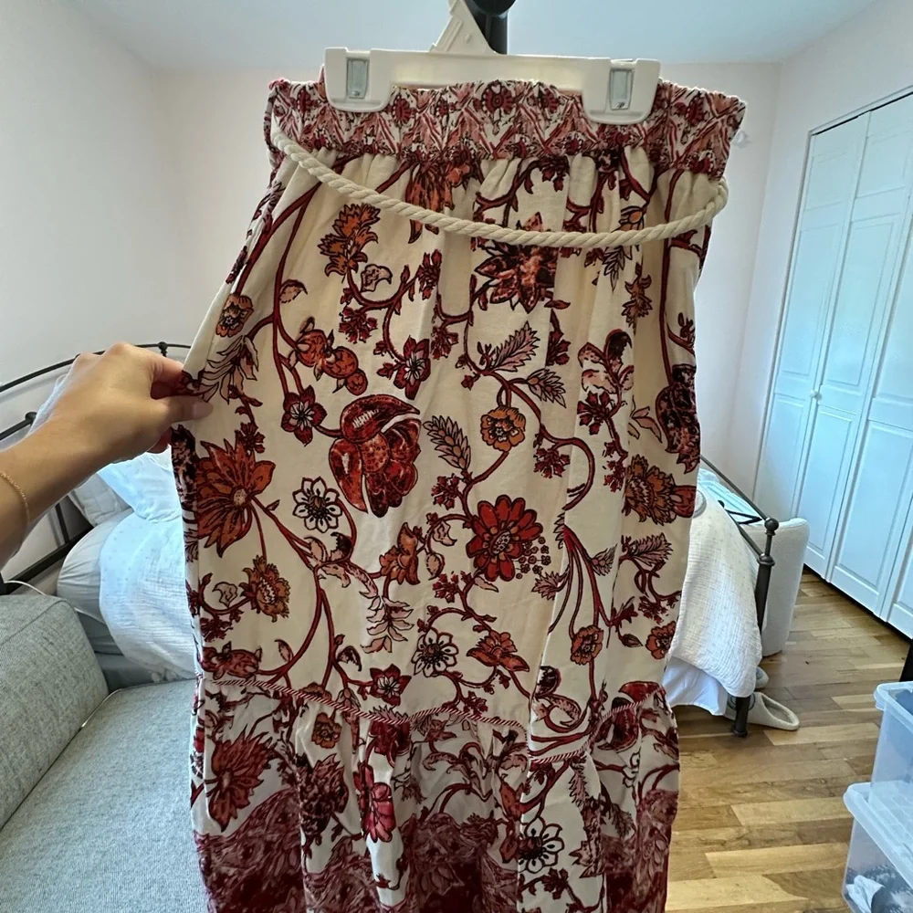 Patterned Maxi Skirt - Picture 4 of 4